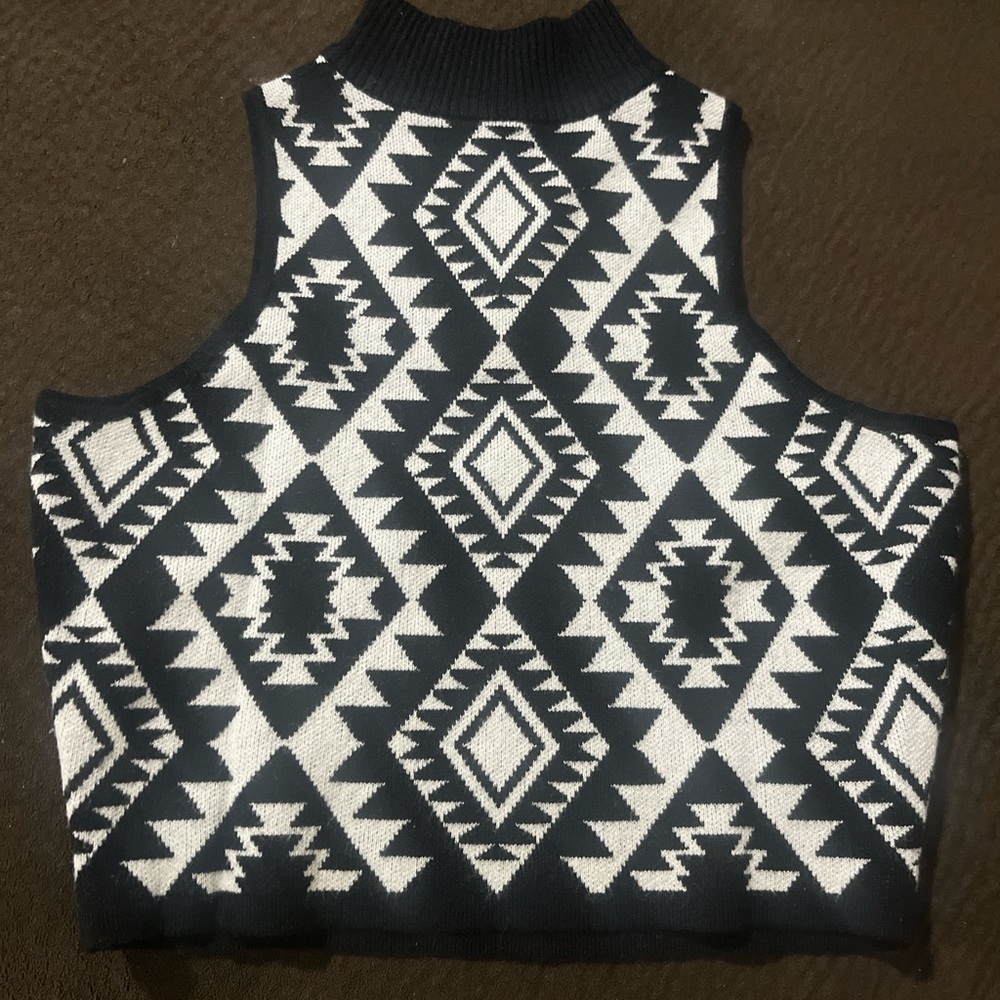 Cute sweater crop top